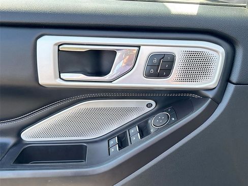 Used 2020 Ford Explorer ST w/ Premium Technology Package image 18