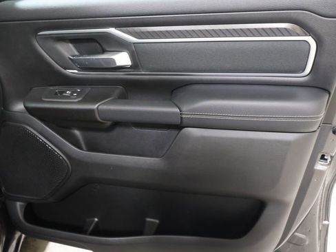 New 2026 RAM 1500 4x4 Crew Cab image 16