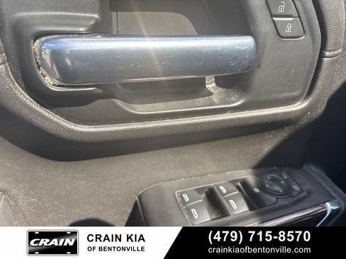 Used 2019 GMC Sierra 1500 Elevation w/ Elevation Value Package RWD image 9