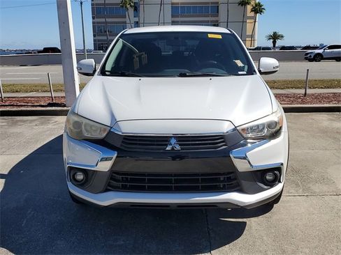 Used 2016 Mitsubishi Outlander Sport ES image 2