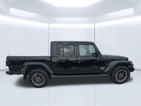 Used 2023 Jeep Gladiator Overland w/ Popular Equipment Package AWD/4WD image 8