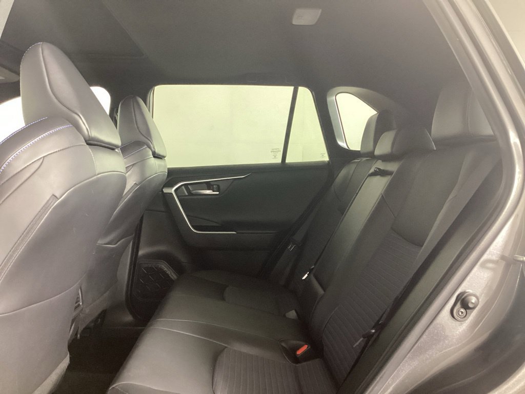 Used 2022 Toyota RAV4 XSE AWD/4WD image 28