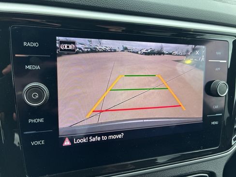 Used 2021 Volkswagen Atlas Cross Sport SEL image 13