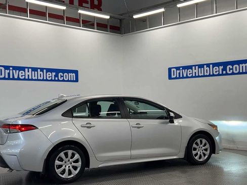 Used 2025 Toyota Corolla LE FWD image 9