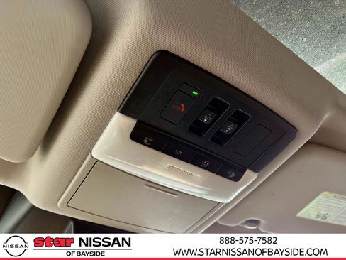 Used 2023 Nissan Rogue Platinum w/ Platinum Premium Package image 31