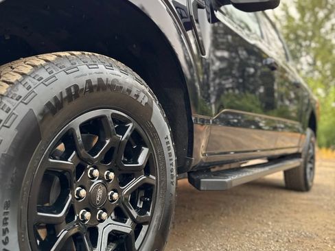 Used 2026 Ford F150 XLT w/ XLT Black Appearance Package AWD/4WD image 41