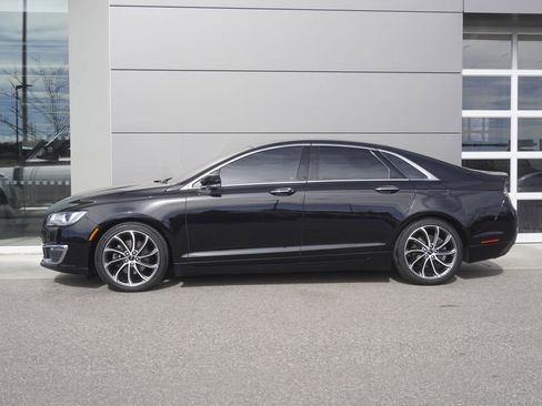 Used 2019 Lincoln MKZ Reserve w/ Reserve Plus Package image 8