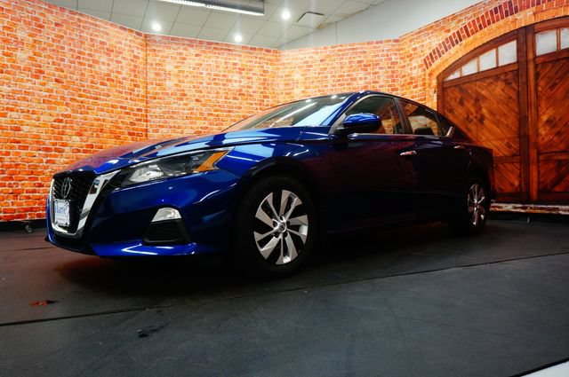 Certified 2022 Nissan Altima 2.5 S FWD image 2