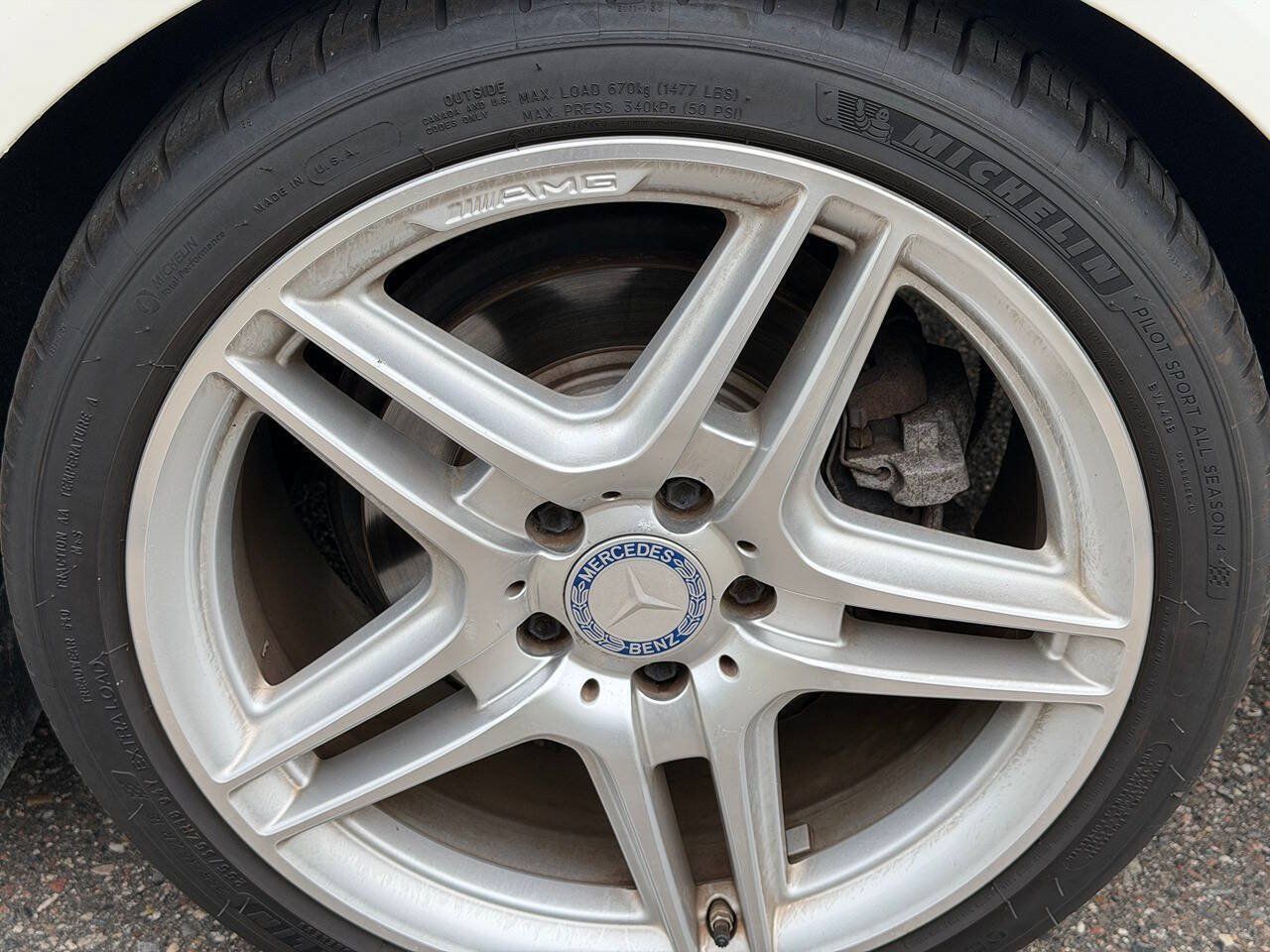 Used 2015 Mercedes-Benz C 350 4MATIC Coupe image 4