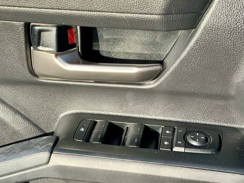 Used 2024 Toyota Tacoma TRD Off-Road image 52