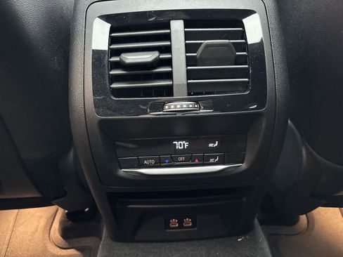 Used 2024 BMW X4 xDrive30i w/ Premium Package image 23