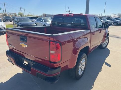 Used 2020 Chevrolet Colorado LT w/ LT Convenience Package image 4