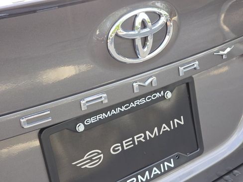 Used 2023 Toyota Camry SE FWD image 14