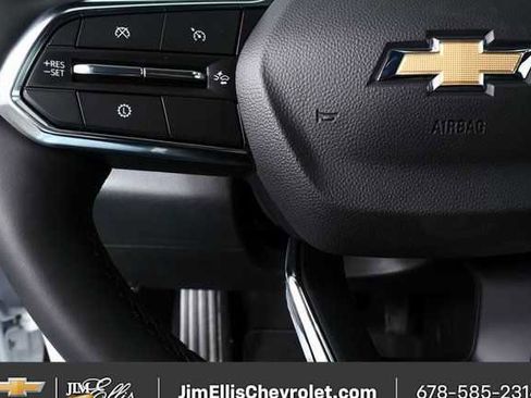New 2026 Chevrolet Equinox LT AWD/4WD image 9