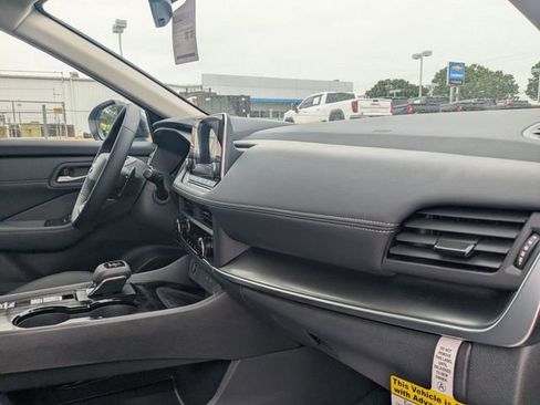 New 2026 Nissan Rogue SV FWD image 35