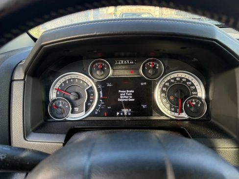 Used 2013 RAM 1500 Sport w/ Sport Premium Group image 13