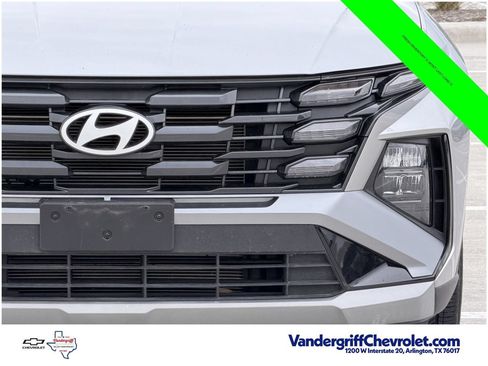 Used 2025 Hyundai Tucson SE FWD image 9