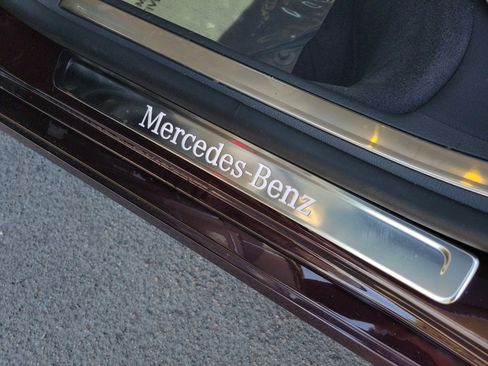 Certified 2022 Mercedes-Benz S 580 4MATIC Sedan image 13