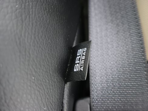 Used 2022 RAM 2500 Laramie AWD/4WD image 43