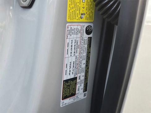 Used 2023 Porsche Panamera Platinum Edition image 46