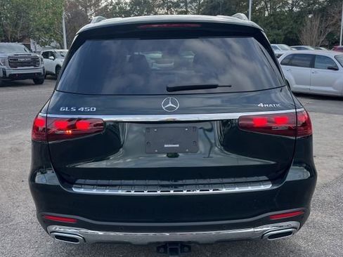 Used 2024 Mercedes-Benz GLS 450 4MATIC image 4