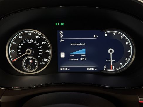 Used 2022 Genesis GV70 2.5T w/ Advanced Package AWD/4WD image 23