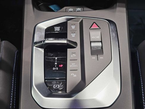 New 2025 BMW 228i xDrive w/ Technology Package image 17