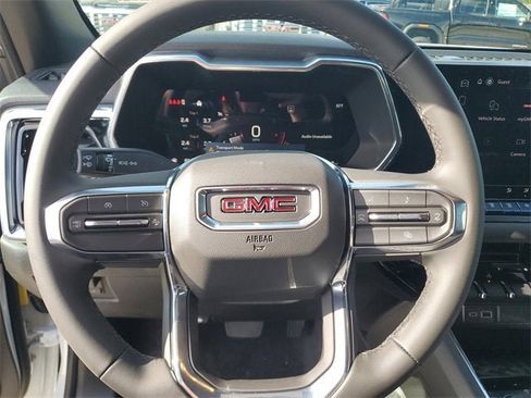 New 2025 GMC Canyon Elevation w/ Convenience Package image 22