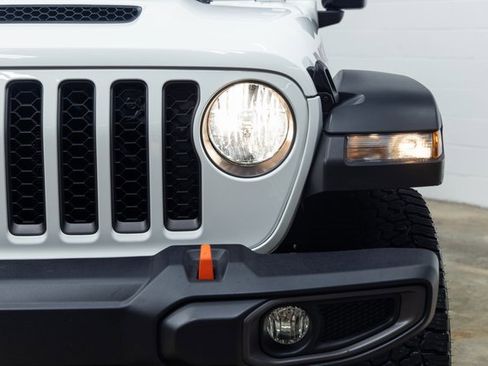 Used 2023 Jeep Gladiator Mojave image 5