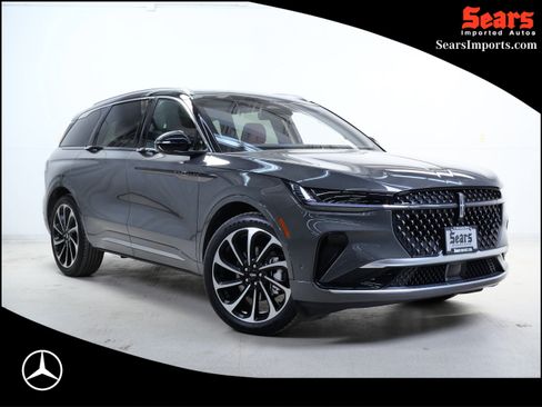 Used 2024 Lincoln Nautilus Black Label AWD/4WD image 1