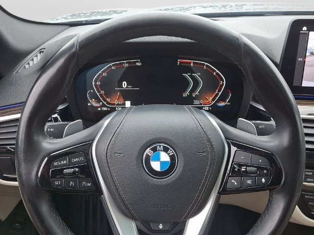 Used 2023 BMW 530i w/ Premium Package RWD image 20