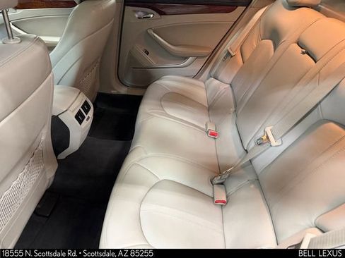 Used 2011 Cadillac CTS Luxury RWD image 14