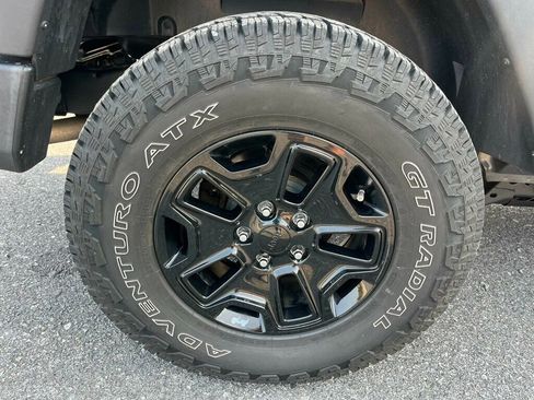 Used 2018 Jeep Wrangler Sport image 15