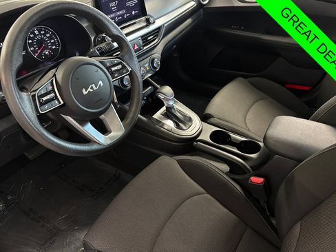 Used 2023 Kia Forte LXS FWD image 10