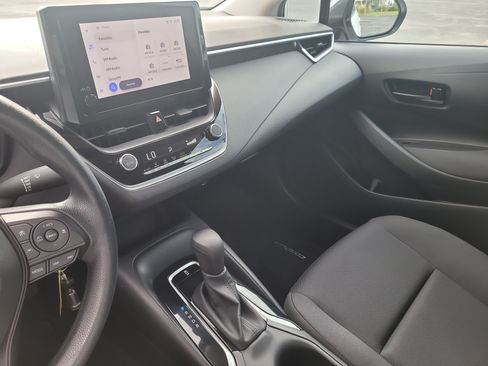 Certified 2024 Toyota Corolla LE FWD image 20