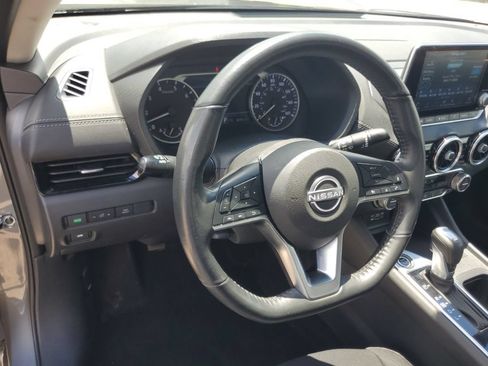 Used 2024 Nissan Sentra SV w/ All-Weather Package FWD image 10