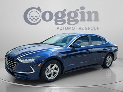 Used 2021 Hyundai Sonata SE w/ Cargo Package