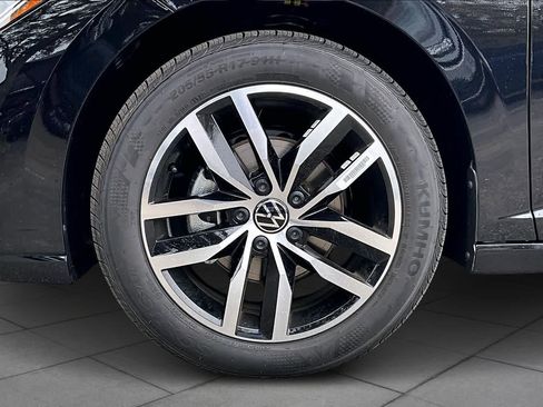 New 2026 Volkswagen Jetta SE FWD image 11