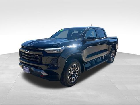 Used 2024 Chevrolet Colorado Z71 w/ Z71 Convenience Package 2 AWD/4WD image 1