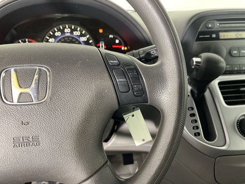 Used 2010 Honda Odyssey LX image 17