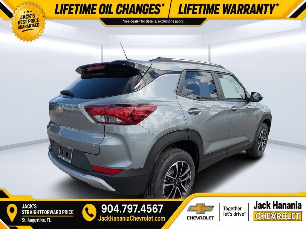 New 2026 Chevrolet TrailBlazer LT w/ Convenience Package AWD/4WD image 3