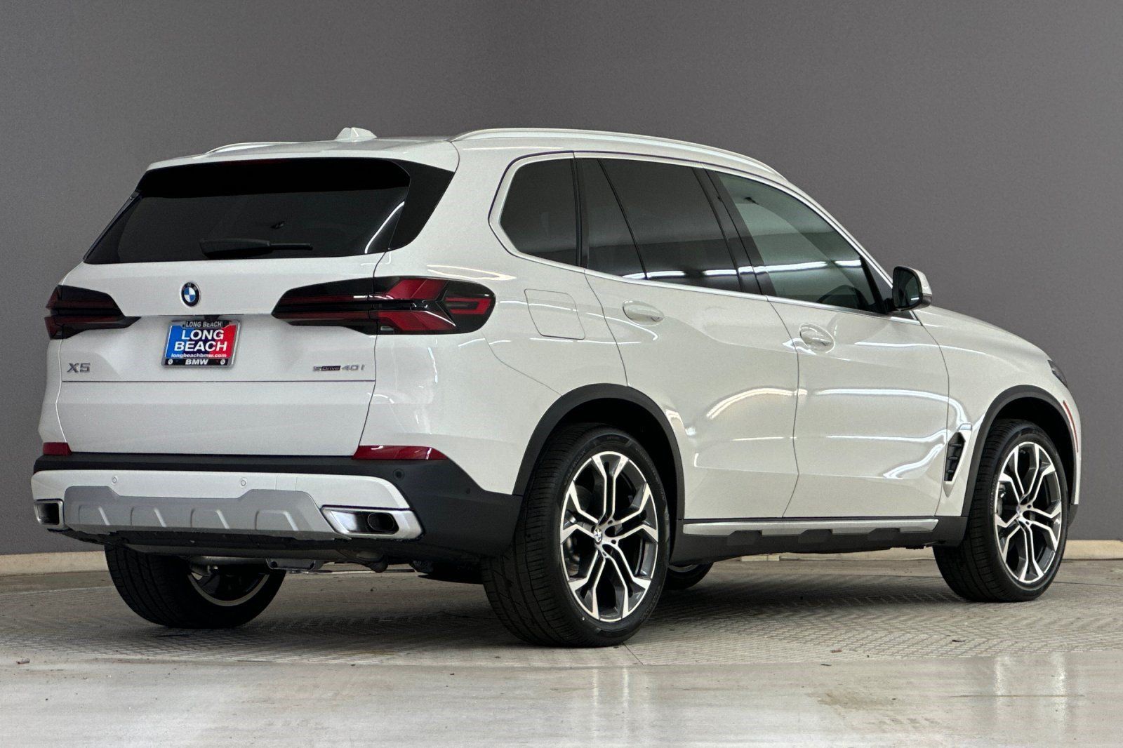 Used 2026 BMW X5 sDrive40i RWD image 8