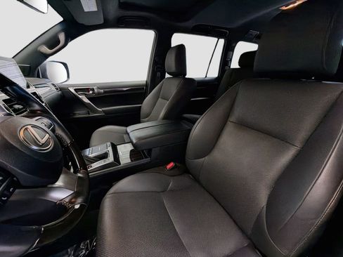 Used 2023 Lexus GX 460 Premium w/ Premium Plus Package AWD/4WD image 13