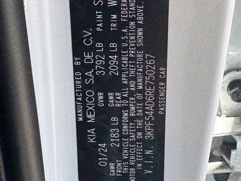 Certified 2024 Kia Forte GT-Line FWD image 17
