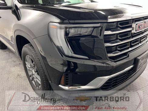 Used 2025 GMC Acadia Elevation FWD image 9