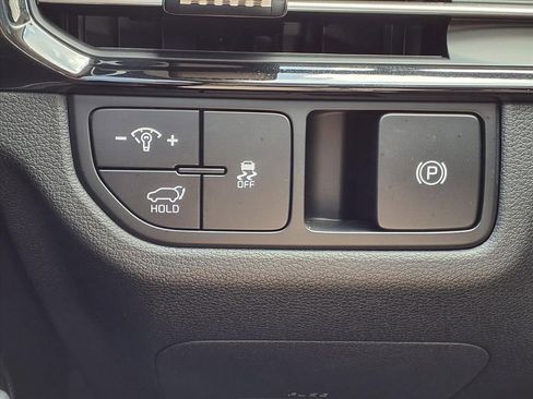 Used 2026 Kia Sportage EX w/ EX Panorama Roof Package image 24