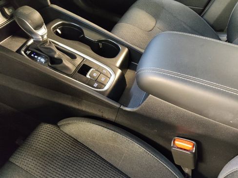 Used 2020 Hyundai Santa Fe SEL image 26