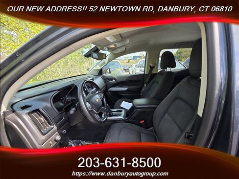 Used 2020 Chevrolet Colorado LT w/ LT Convenience Package AWD/4WD image 8