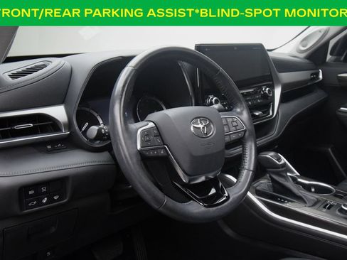 Used 2020 Toyota Highlander Platinum AWD/4WD image 15