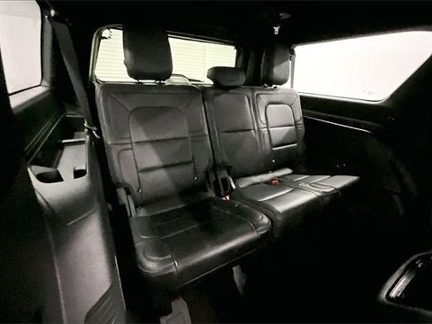 Used 2023 Lincoln Navigator L Reserve w/ Equipment Group 201A image 29